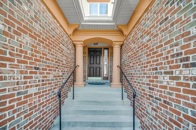 322 Montabello 322, Bloomingdale, IL 60108