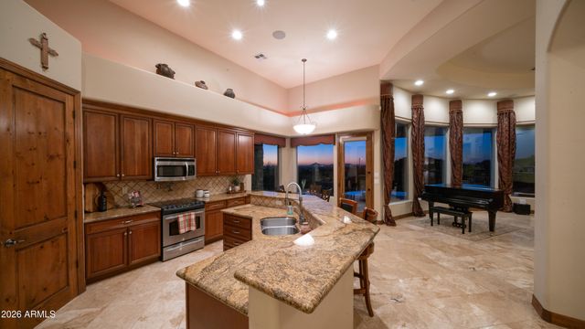 4206 N KATMAI --, Mesa, AZ 85215