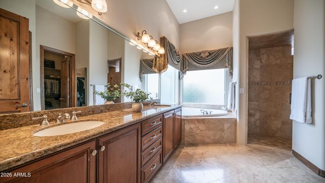 4206 N KATMAI --, Mesa, AZ 85215