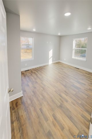 405 N View Dr, Stanley, VA 22851