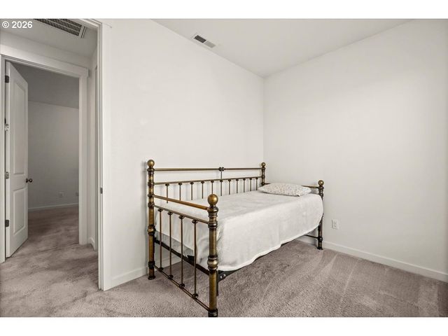 1840 N Chinook Ln, Lafayette, OR 97127