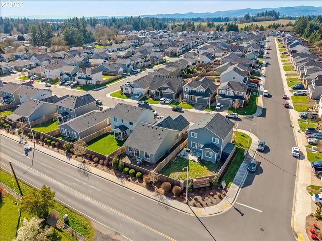 1840 N Chinook Ln, Lafayette, OR 97127