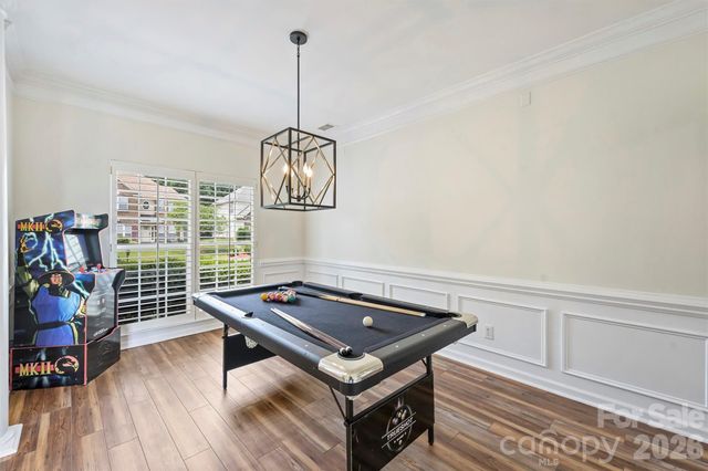 9318 Autumn Applause Drive, Charlotte, NC 28277