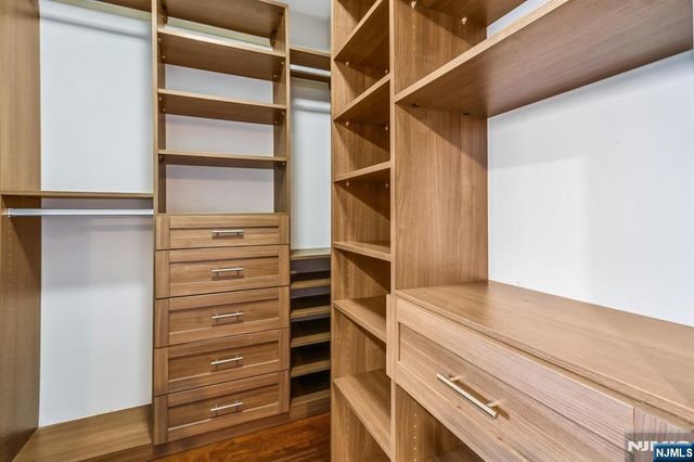 3050 Edwin Avenue #2D, Fort Lee, NJ 07024