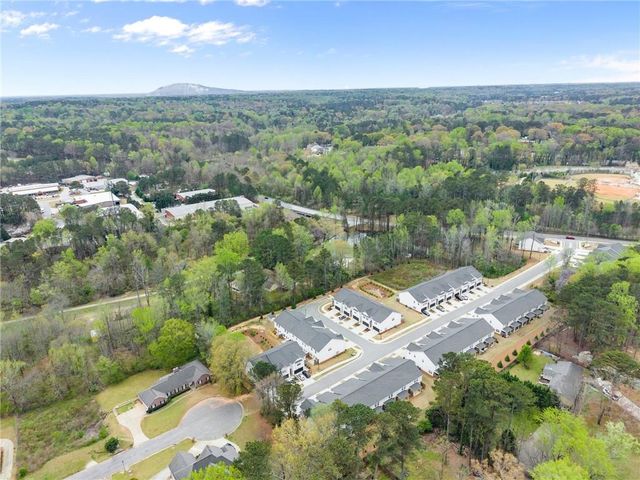 5696 Rockfern Drive, Lilburn, GA 30047