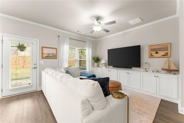 5696 Rockfern Drive, Lilburn, GA 30047