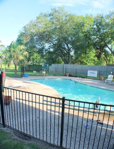 5100 Allendale Road 207, Houston, TX 77017