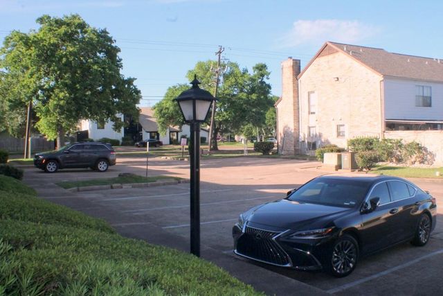 5100 Allendale Road 207, Houston, TX 77017