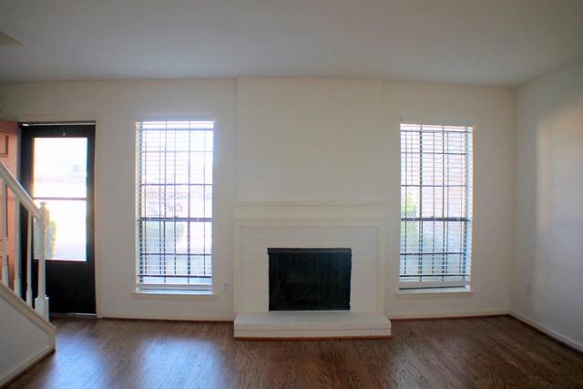 5100 Allendale Road 207, Houston, TX 77017