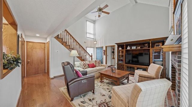 15502 Floyd Street, Overland Park, KS 66223