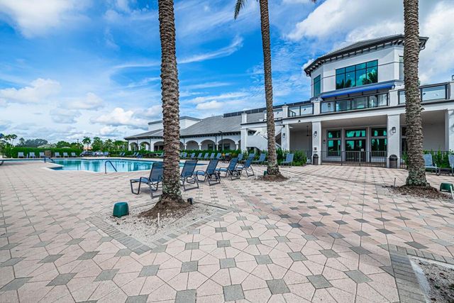 8075 Duomo Circle, Boynton Beach, FL 33472