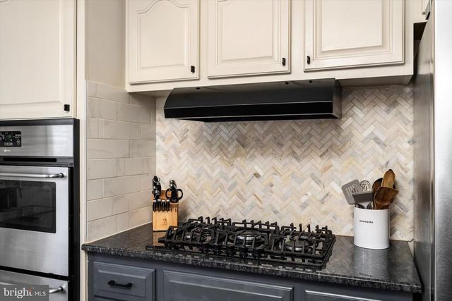 351 FETTER AVE, Hamilton, NJ 08610