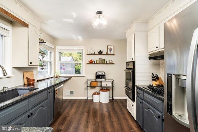 351 FETTER AVE, Hamilton, NJ 08610