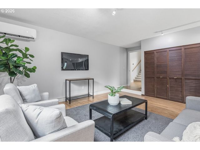 13535 Sw 115TH Ave, Tigard, OR 97223