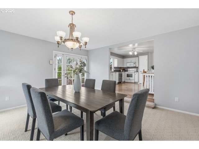 13535 Sw 115TH Ave, Tigard, OR 97223