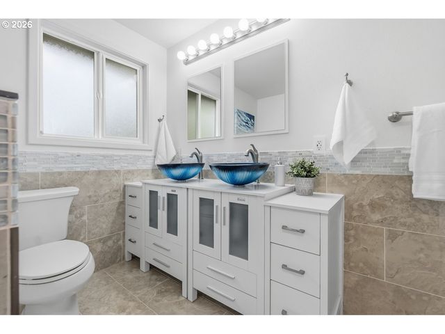 13535 Sw 115TH Ave, Tigard, OR 97223