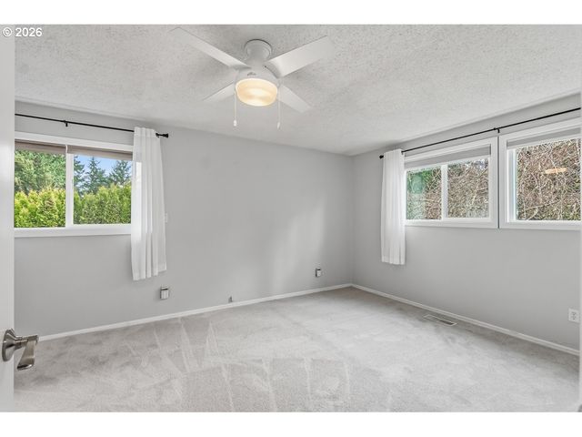 13535 Sw 115TH Ave, Tigard, OR 97223