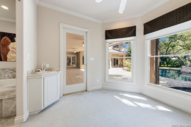 519 Blackjack Oak, Shavano Park, TX 78230