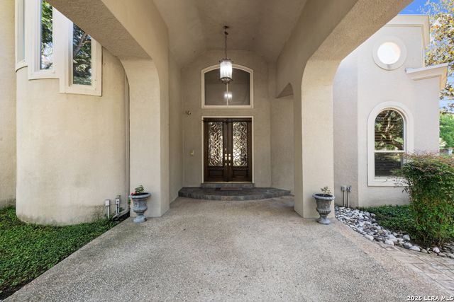 519 Blackjack Oak, Shavano Park, TX 78230