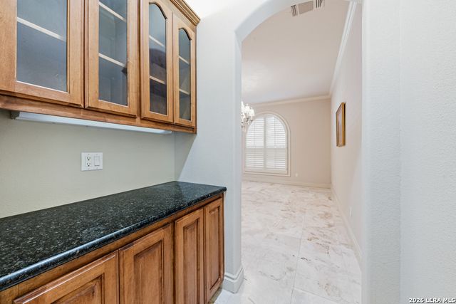 519 Blackjack Oak, Shavano Park, TX 78230