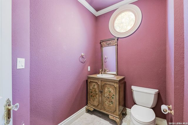 519 Blackjack Oak, Shavano Park, TX 78230