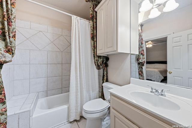519 Blackjack Oak, Shavano Park, TX 78230
