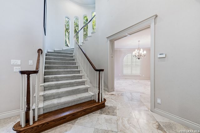 519 Blackjack Oak, Shavano Park, TX 78230