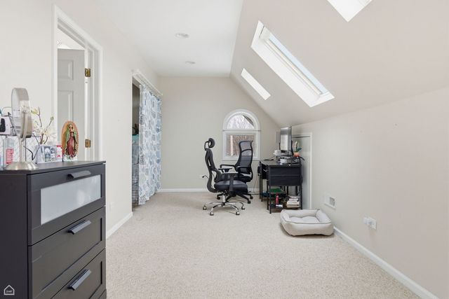 1521 Lake Street, Evanston, IL 60201