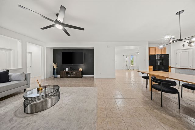 741 Jewelflower Drive, Desoto, TX 75115