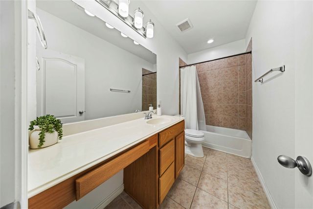 741 Jewelflower Drive, Desoto, TX 75115