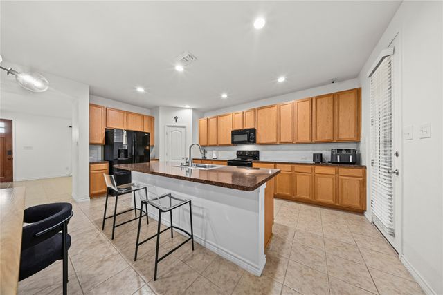 741 Jewelflower Drive, Desoto, TX 75115