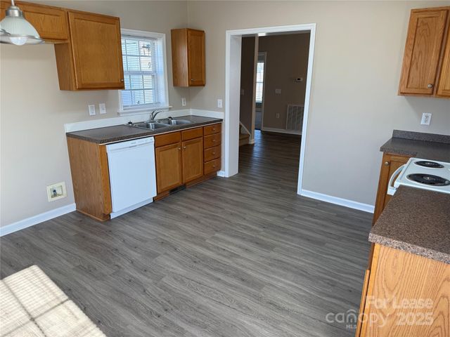 918 Faye Street, Statesville, NC 28677