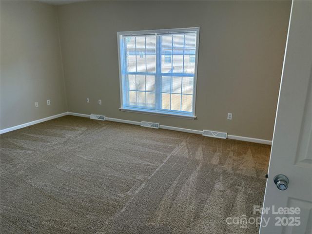 918 Faye Street, Statesville, NC 28677