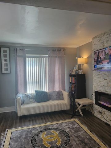 4408 Pennsylvania Street, Detroit, MI 48214