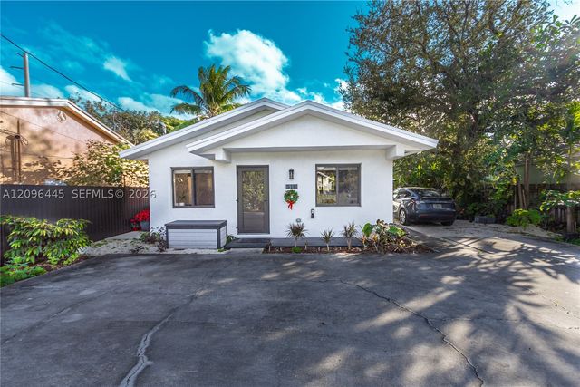 518 NW 94th St 1, Miami, FL 33150