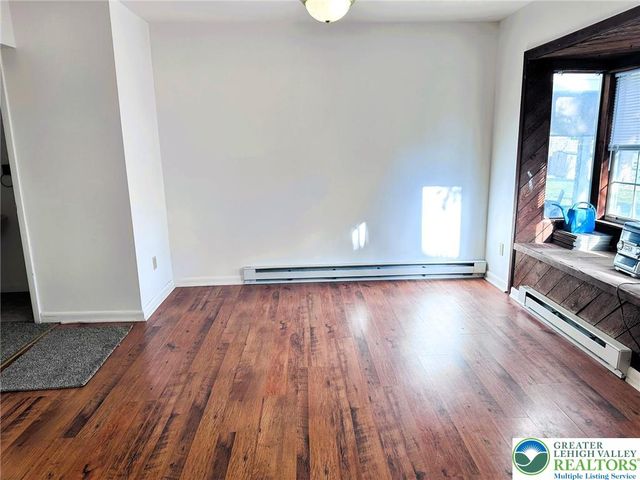 5714 Greens Drive, Lower Macungie Twp, PA 18106