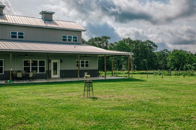 38261 Fm 1736 Road, Hempstead, TX 77445