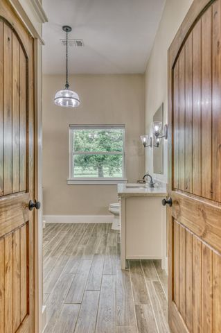 38261 Fm 1736 Road, Hempstead, TX 77445