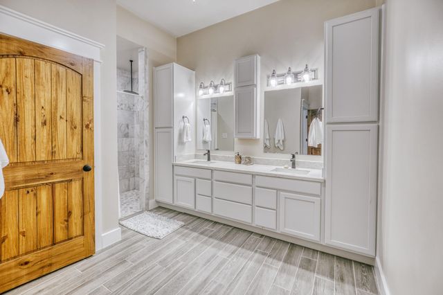 38261 Fm 1736 Road, Hempstead, TX 77445