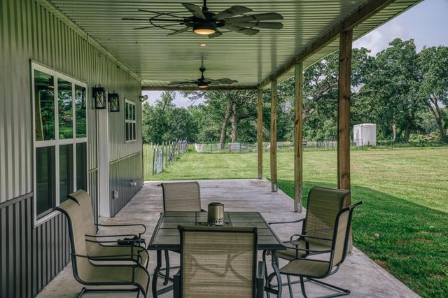 38261 Fm 1736 Road, Hempstead, TX 77445