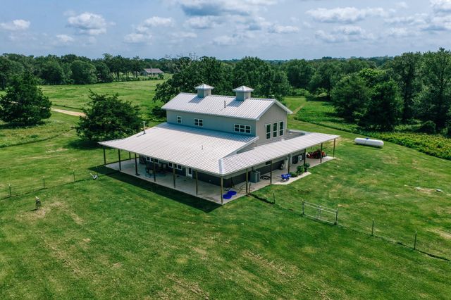 38261 Fm 1736 Road, Hempstead, TX 77445