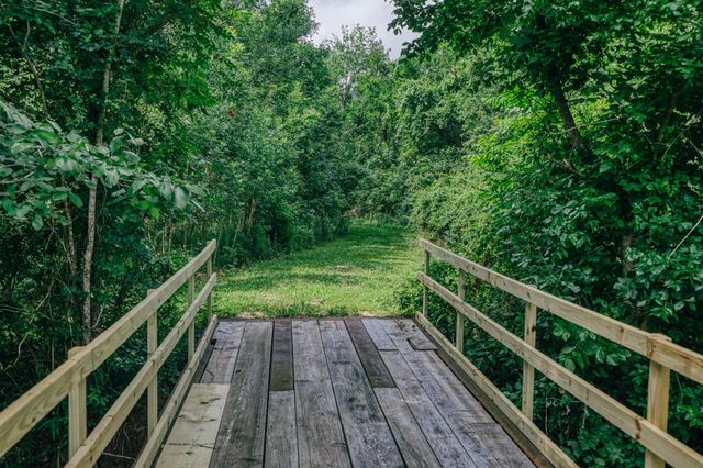 38261 Fm 1736 Road, Hempstead, TX 77445