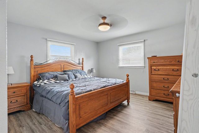 5845 Applewood Drive, Waterloo, IA 50701