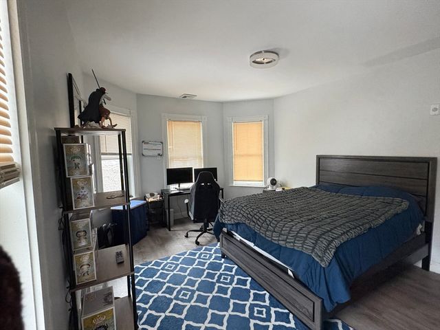 137 Centre St 3, Boston, MA 02119