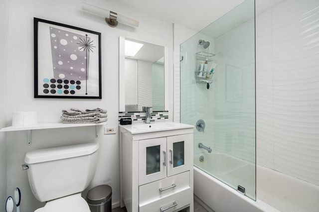 2875 E Wyman Drive, Palm Springs, CA 92262