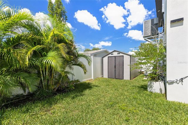 6611 BLUE HERON DRIVE S, St Petersburg, FL 33707