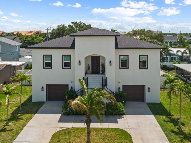 6611 BLUE HERON DRIVE S, St Petersburg, FL 33707