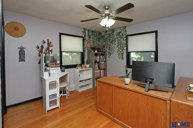 5601 Greenwood Street, Lincoln, NE 68507