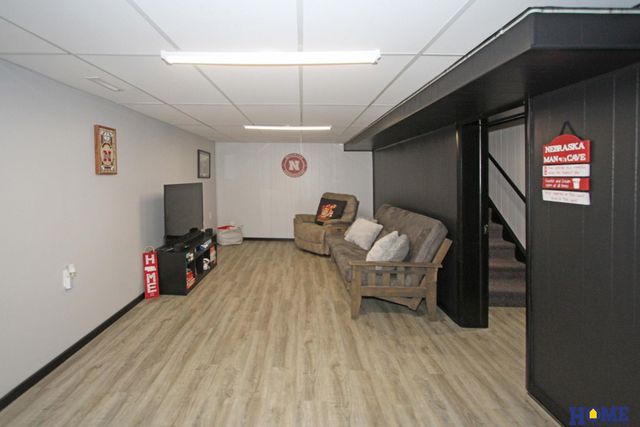 5601 Greenwood Street, Lincoln, NE 68507