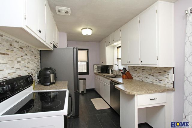 5601 Greenwood Street, Lincoln, NE 68507